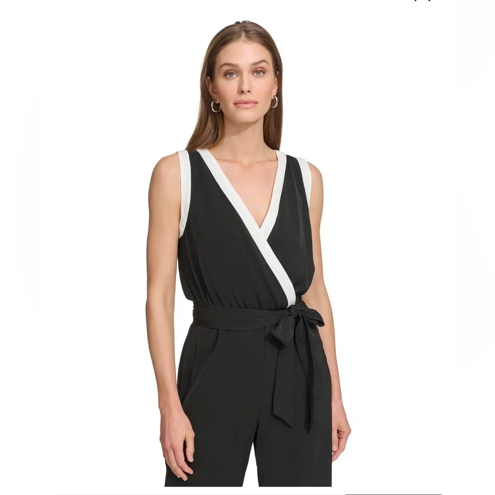 💎New DKNY Women's V-Neck Sleeveless Tie-Waist Jumpsuit - Picture 4 of 4